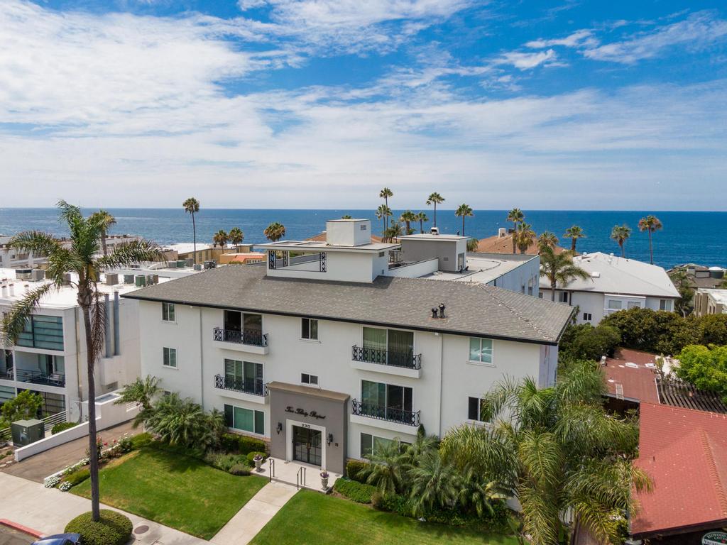 San Diego luxury real estate video by Nick Rogers serving La Jolla and San Diego